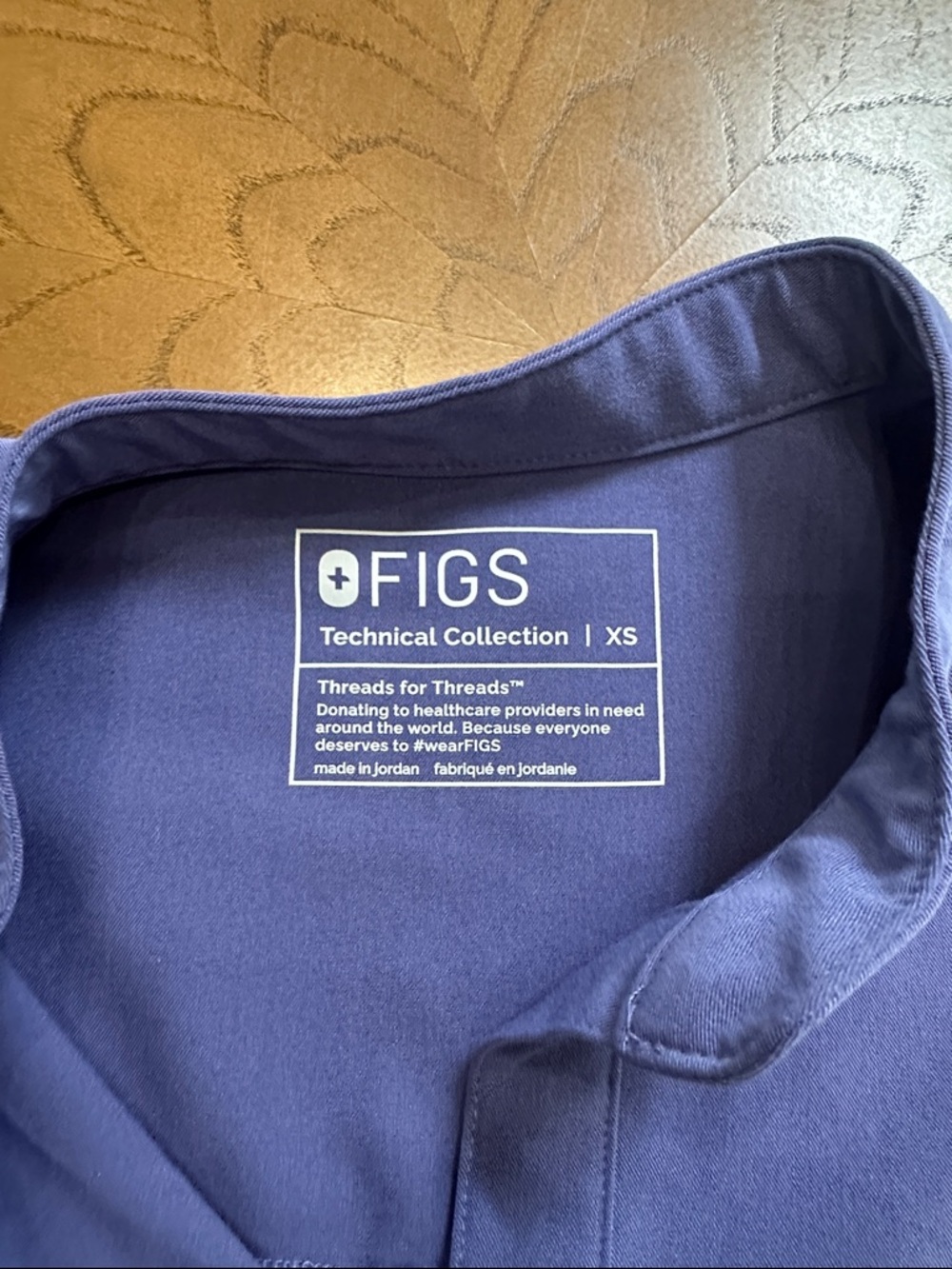 Figs Rafaela Top - Picture 2 of 3